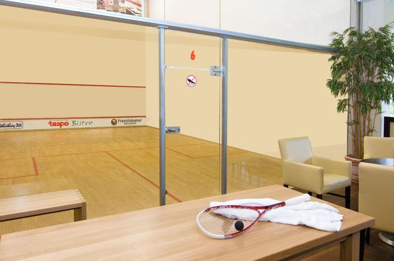 Tespo Hotel Und Sportpark كارست المظهر الخارجي الصورة