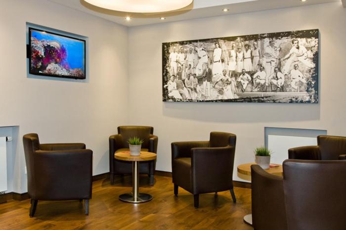 Tespo Hotel Und Sportpark كارست المظهر الخارجي الصورة
